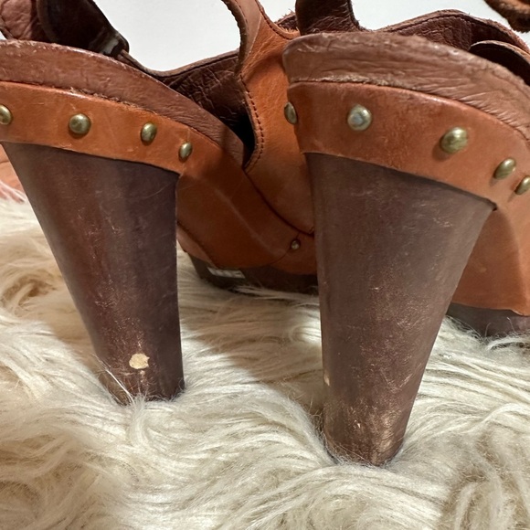 UGG Nicco Platform Peep Toe Slingback Sandal Calf Leather - Picture 4 of 5